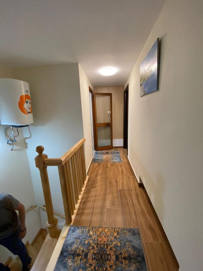 B & B Pogradec Eksteriør bilde