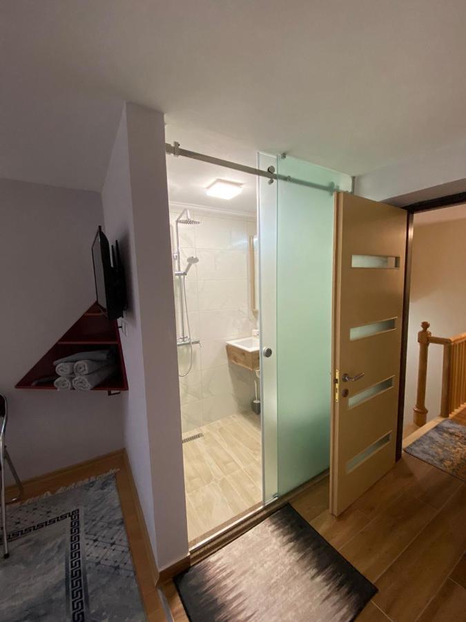 B & B Pogradec Eksteriør bilde